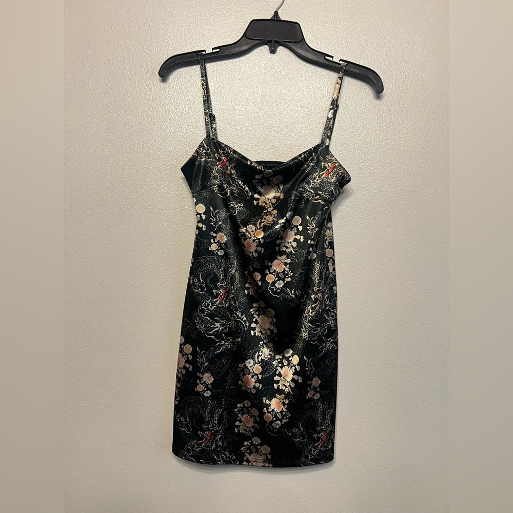 Urban Outfitters Black Dragon Print Sateen Twill Mini Dress Size‎ Medium Gothic
